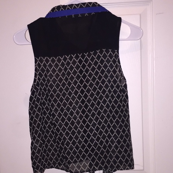 Women’s Mind Code Shirt - Picture 2 of 3